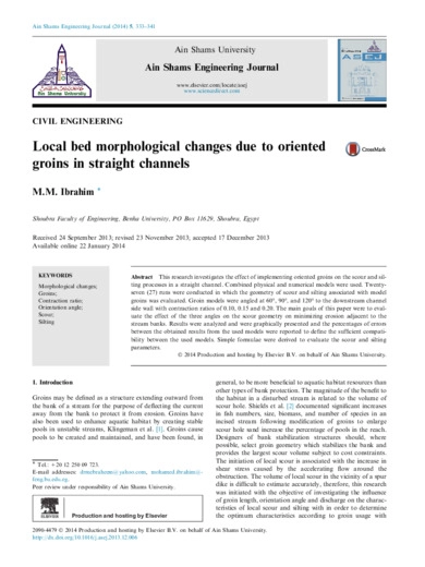 Local bed morphological changes due to oriented groins in straight