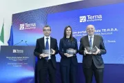Terna presenta TE.R.R.A, il portale digitale per la programmazione efficiente delle infrastrutture energetiche del Paese
Condividi