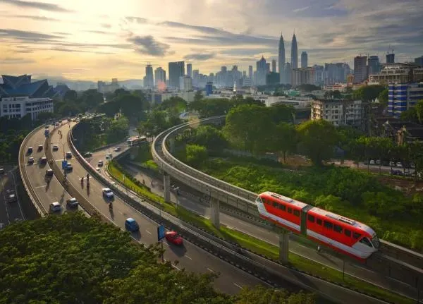 Trasporti sostenibili per decarbonizzare la mobilità
